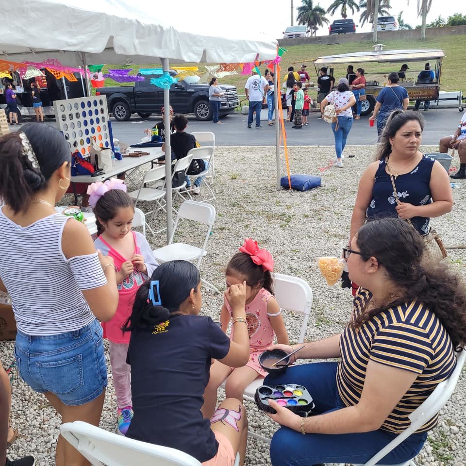 PAHOKEE – Pahokee residents celebrated Cinco de Mayo on May 7 at the Pahokee Marina.